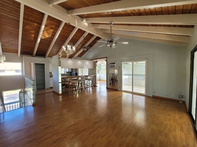 property at 86 Waipahe St