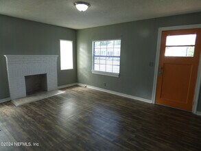 516 E 58th St in Jacksonville, FL - Building Photo - Building Photo