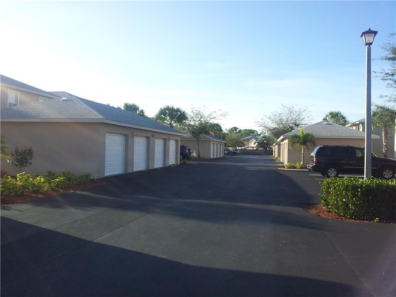 12361 Notting Hill Ln in Bonita Springs, FL - Foto de edificio