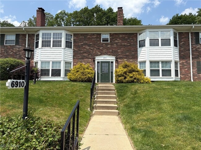 property at 6910 Carriage Hill Dr