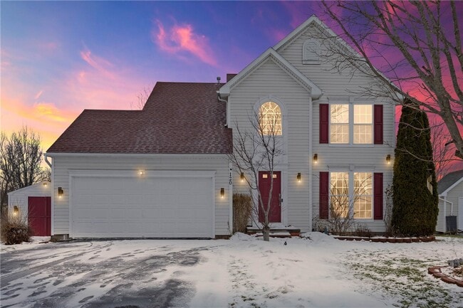 property at 120 Hummingbird Way