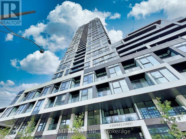 property at 5 Defries St