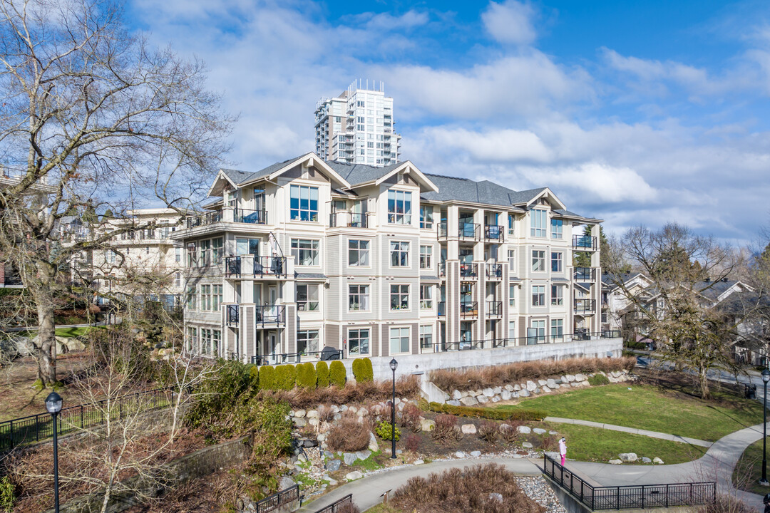 the Grove at Victoria Hill in New Westminster, BC - Building Photo