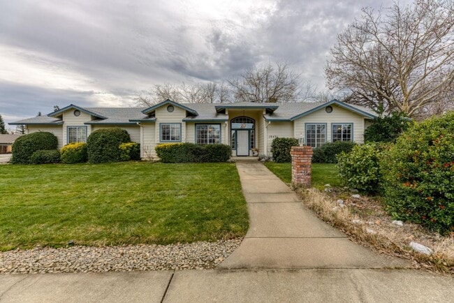 property at 19431 Hollow Ln