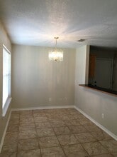 130 Satch Dr, Unit B in Salado, TX - Building Photo - Building Photo