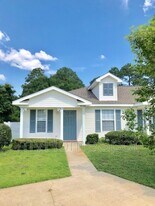 9704 Cobblebrook Dr in Pensacola, FL - Building Photo