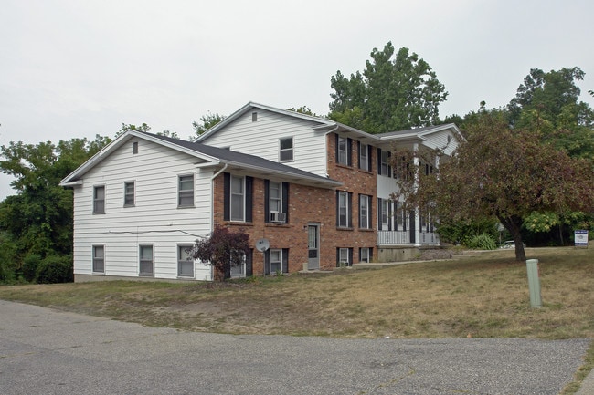 1833 Prairie Pky SW in Wyoming, MI - Building Photo - Building Photo