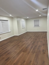818 Willow Way in Somerdale, NJ - Building Photo - Building Photo