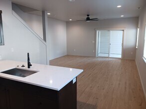 455 SW 27th St in Redmond, OR - Building Photo - Building Photo