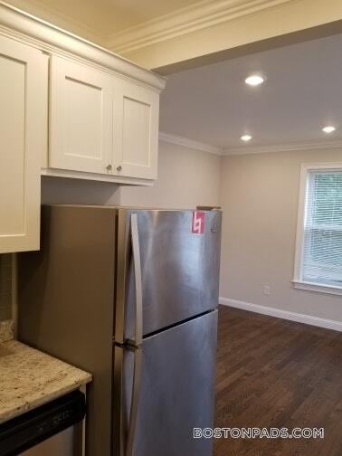 19 Perrin St in Boston, MA - Building Photo - Building Photo