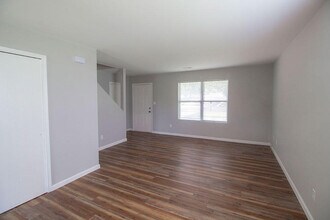 3343 S Brampton Ln in Columbia, MO - Building Photo - Building Photo