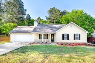 165 Mcgiboney Pl in Covington, GA - Building Photo