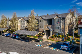 Tarmigan At Wapato Creek in Fife, WA - Building Photo - Building Photo