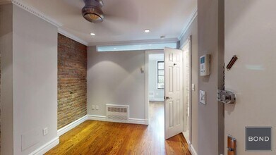 521 E 5th St in New York, NY - Building Photo - Building Photo