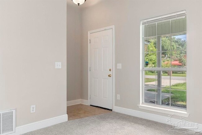 6184 Green Acres Dr in Pensacola, FL - Building Photo - Building Photo
