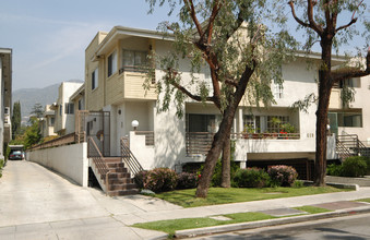 419 W Glenoaks Blvd in Glendale, CA - Building Photo - Building Photo