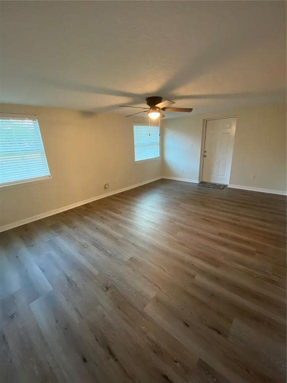 803 E Hazzard Ave in Eustis, FL - Building Photo - Building Photo