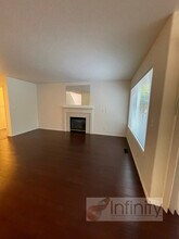 23984 SW Shady Grove Dr in Sherwood, OR - Building Photo - Building Photo
