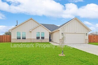 524 Park Meadow Ct in Burleson, TX - Building Photo - Building Photo