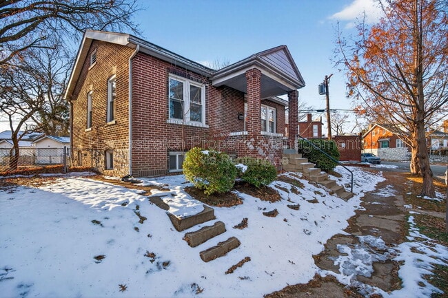 4762 Alma Ave in St. Louis, MO - Building Photo - Building Photo