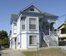 2151 E 24th St in Oakland, CA - Building Photo - Building Photo