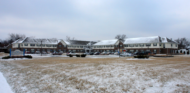 Phoenix Manor in Fort Wayne, IN - Foto de edificio - Building Photo