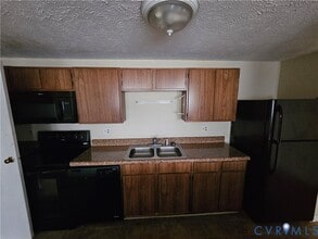 8420 O'Bannon Ct in Henrico, VA - Building Photo - Building Photo