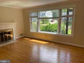 6642 Kirkley Ave in McLean, VA - Building Photo - Building Photo
