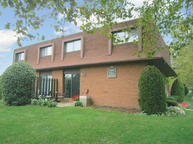 Woodside Place Apartments