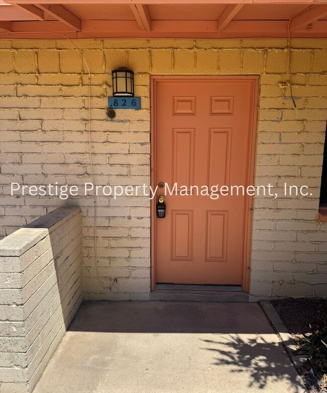 826-828 E Holaway Dr in Tucson, AZ - Building Photo - Building Photo