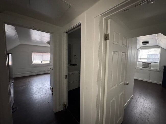 property at 509 1/2-446 1/2 S Chicago St