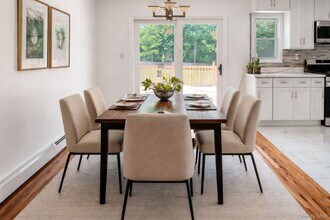 418 Garden St in West Islip, NY - Building Photo - Building Photo