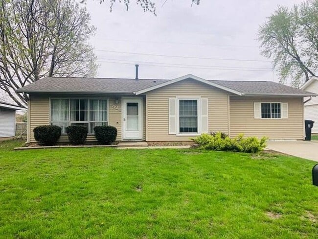 property at 1426 Dillon Dr