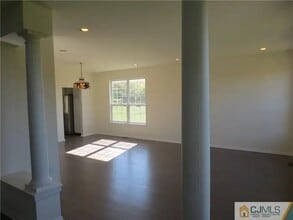 49 Mattawang Dr in Franklin Township, NJ - Building Photo - Building Photo