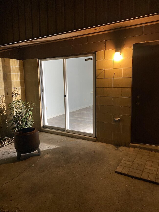 2348 SW 34th Pl, Unit 2 in Gainesville, FL - Building Photo - Building Photo