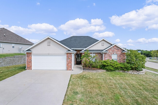 property at 1704 Ballentine Ln