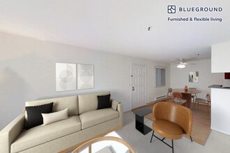 1600 Villa St in Mountain View, CA - Foto de edificio - Building Photo