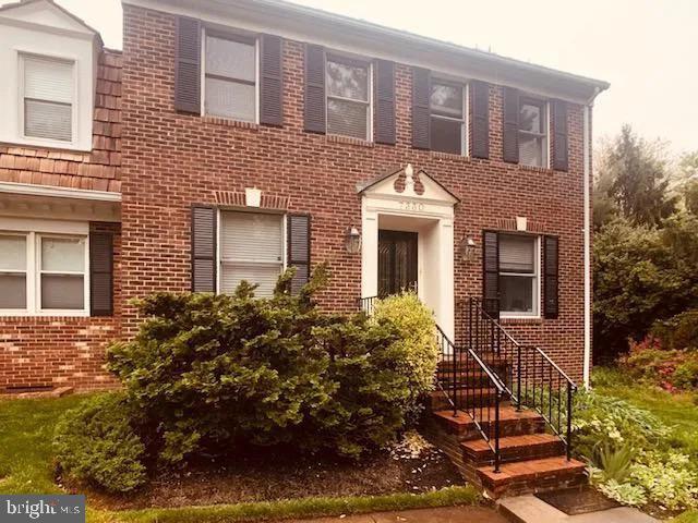 property at 7330 Lewinsville Park Ct