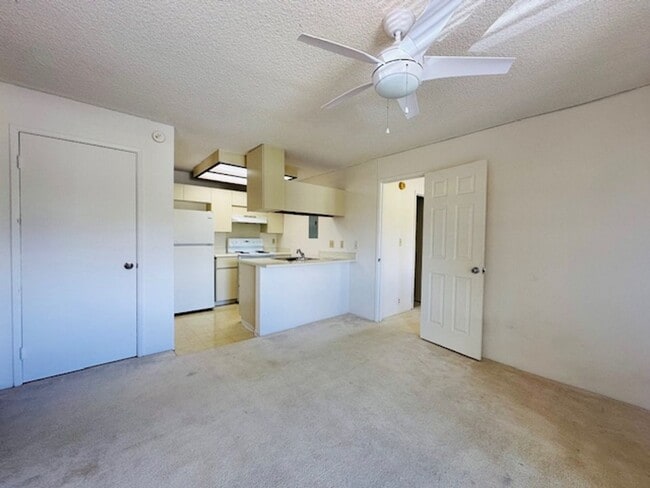 94-724-724 Paaono St in Waipahu, HI - Building Photo - Building Photo