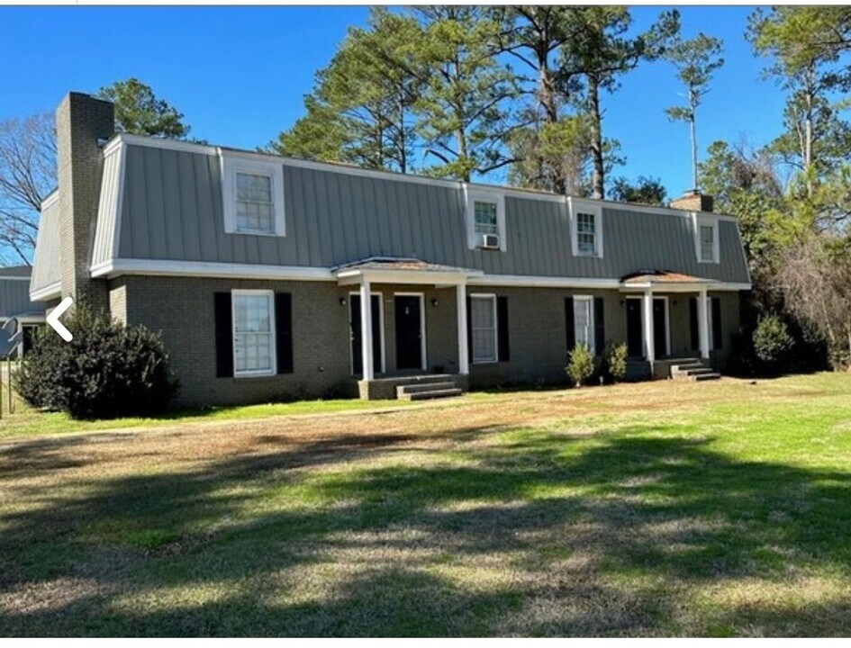 1601 Whisperwood St in Albany, GA - Building Photo