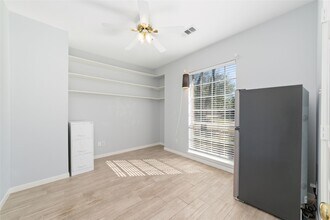 17310 Winfield Square in Richmond, TX - Building Photo - Building Photo