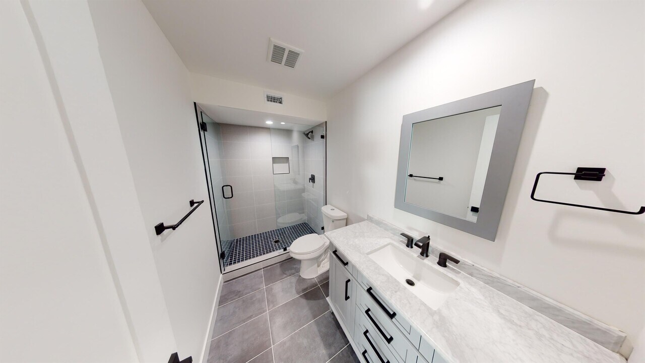 5227 Catoctin Dr in San Diego, CA - Building Photo