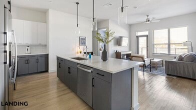 1345 E 15th St in Plano, TX - Building Photo - Building Photo