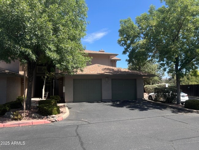 property at 950 E Mingus Ave