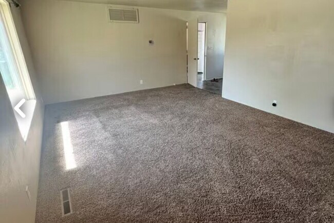 property at 2510 S Stanley St