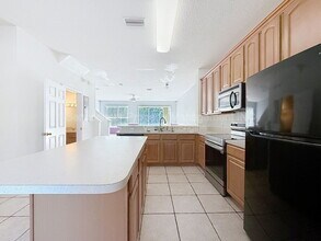 8722 Eleanor Ct in Largo, FL - Building Photo - Building Photo
