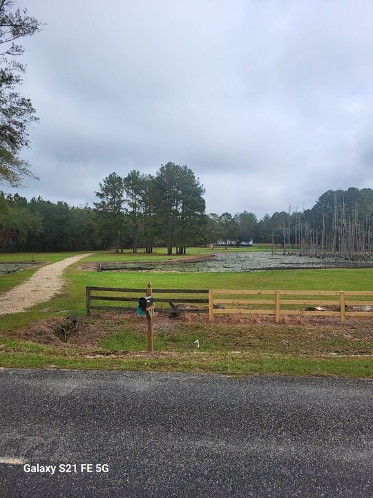 5906 Empress Rd in Quitman, GA - Building Photo