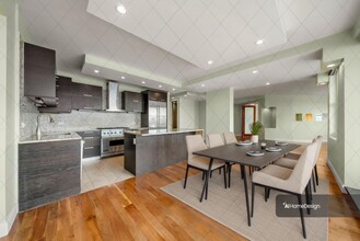 7002 JFK Blvd E in West New York, NJ - Building Photo - Building Photo