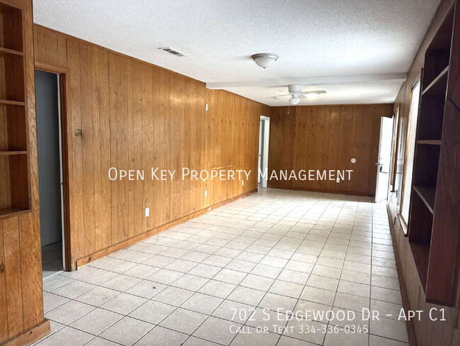 702 S Edgewood Dr in Dothan, AL - Building Photo - Building Photo