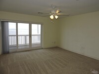 15944 Innerarity Point Rd in Pensacola, FL - Foto de edificio - Building Photo